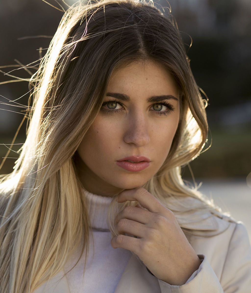 sophie-tatar-2.jpg_5a44d73126ff6