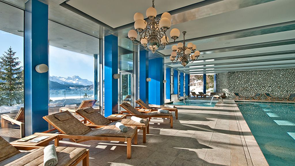 St. Moritz. Carlton