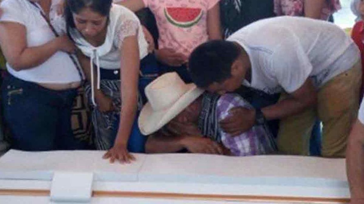 Un joven colombiano mata a su hermana de 10 años arrastrándola con un caballo