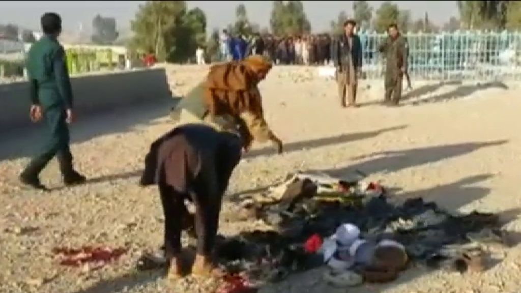Un ataque suicida en un funeral en Afganistán mata a 15 personas
