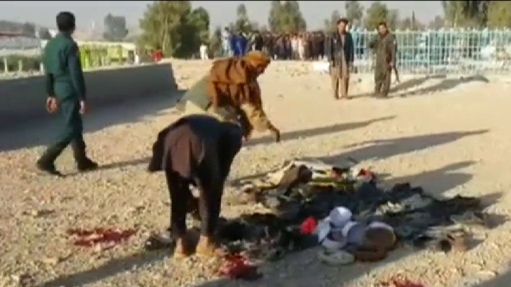 Un ataque suicida en un funeral en Afganistán mata a 15 personas