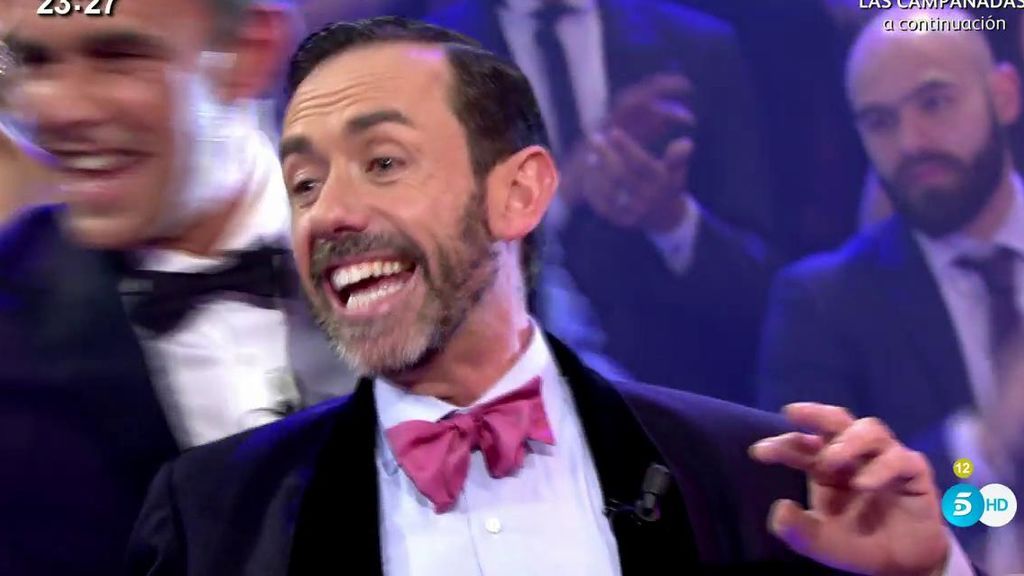 Los modelazos de Jorge Javier y los colaboradores de 'Sálvame' en las Campanadas