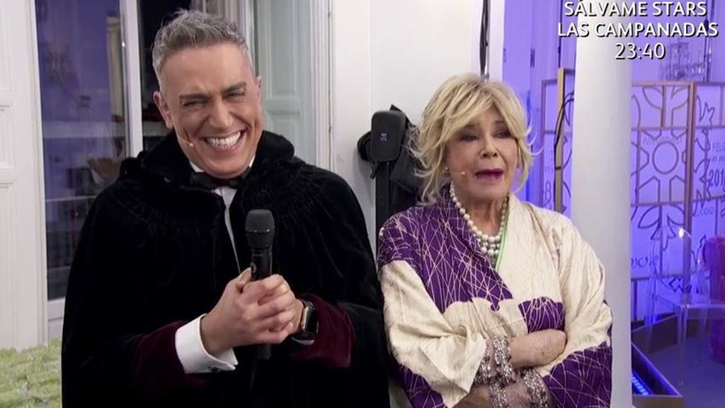 Los modelazos de Jorge Javier y los colaboradores de 'Sálvame' en las Campanadas
