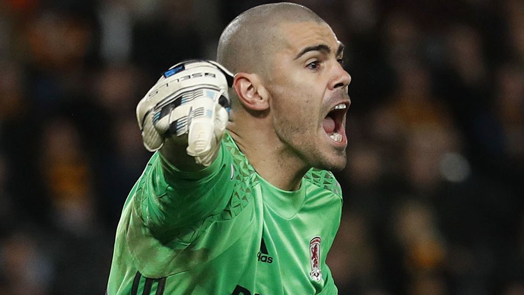 Víctor Valdés se borra de las redes sociales con un mensaje que podría anunciar su retirada del fútbol