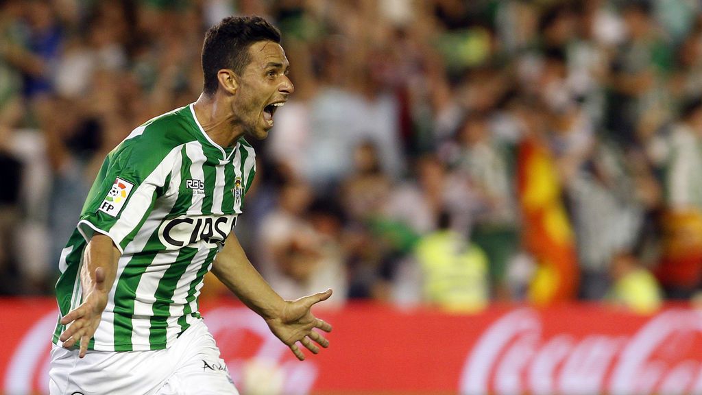 Rubén Castro vuelve al Betis tras su cesión en la Liga china