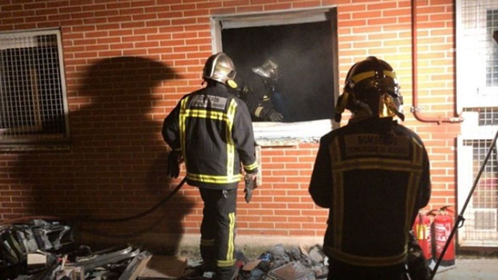Muere una mujer con movilidad reducida en un incendio en su casa de Madrid