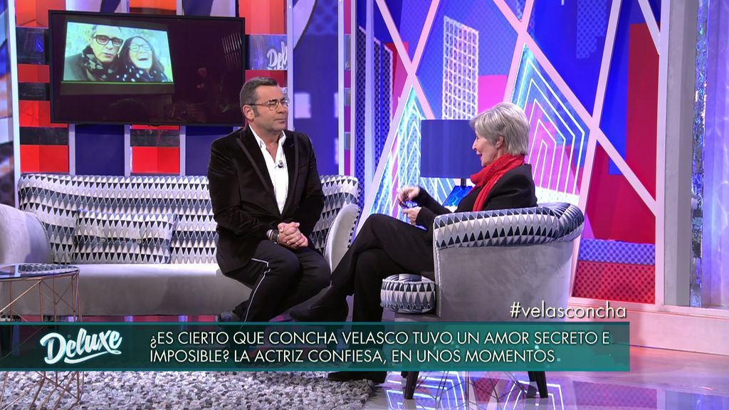 Concha Velasco bromea sobre su juventud: "Yo me bebía lo que no estaba en los escritos"