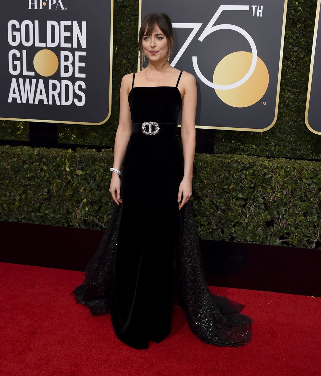 La alfombra 'negra' de los Globos de Oro contra el abuso sexual, foto a foto