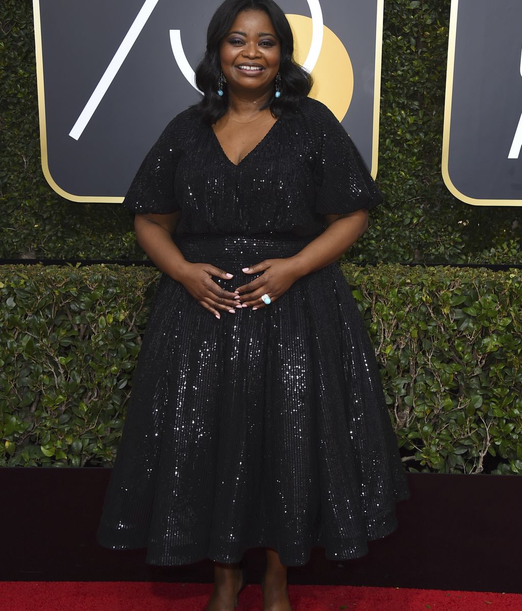 La alfombra 'negra' de los Globos de Oro contra el abuso sexual, foto a foto