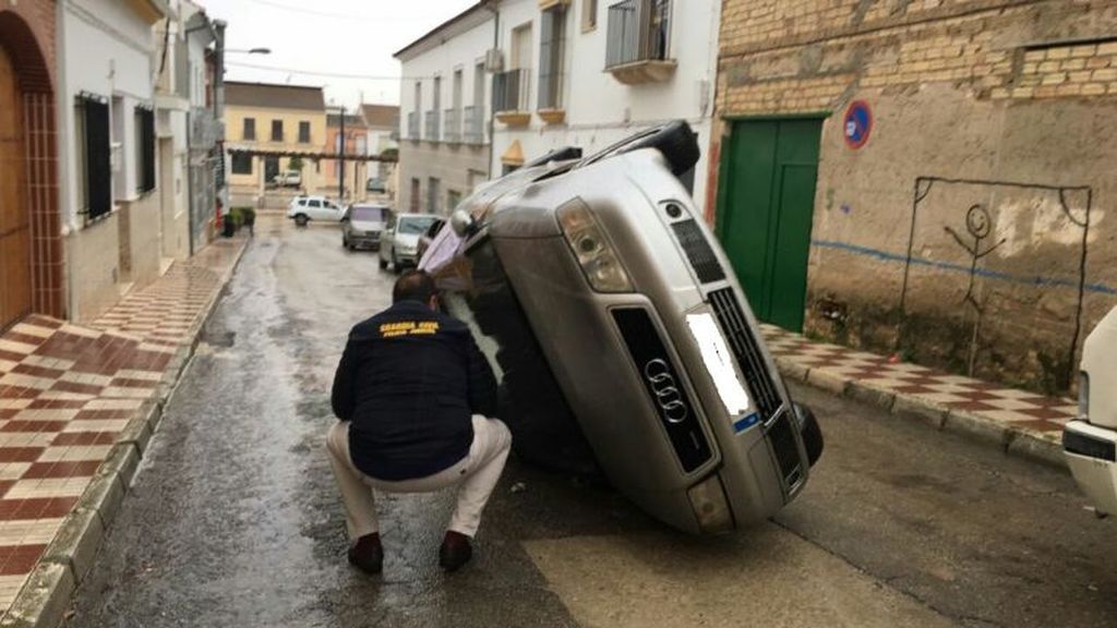 Graves enfrentamientos en Pedrera, Sevilla, tras un accidente de tráfico