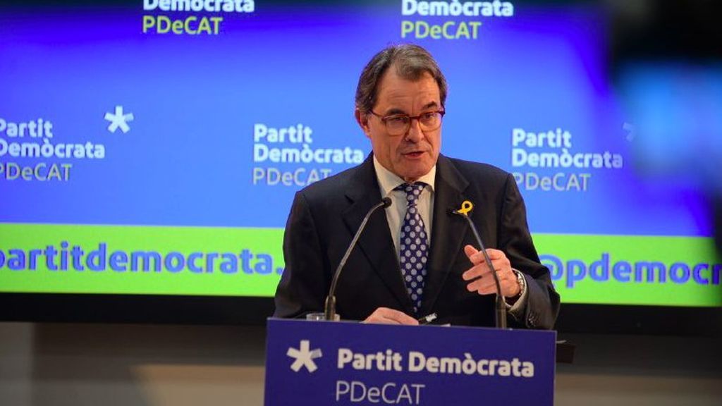 Mas dimite como presidente del PDeCAT dos años después de dar paso a Puigdemont