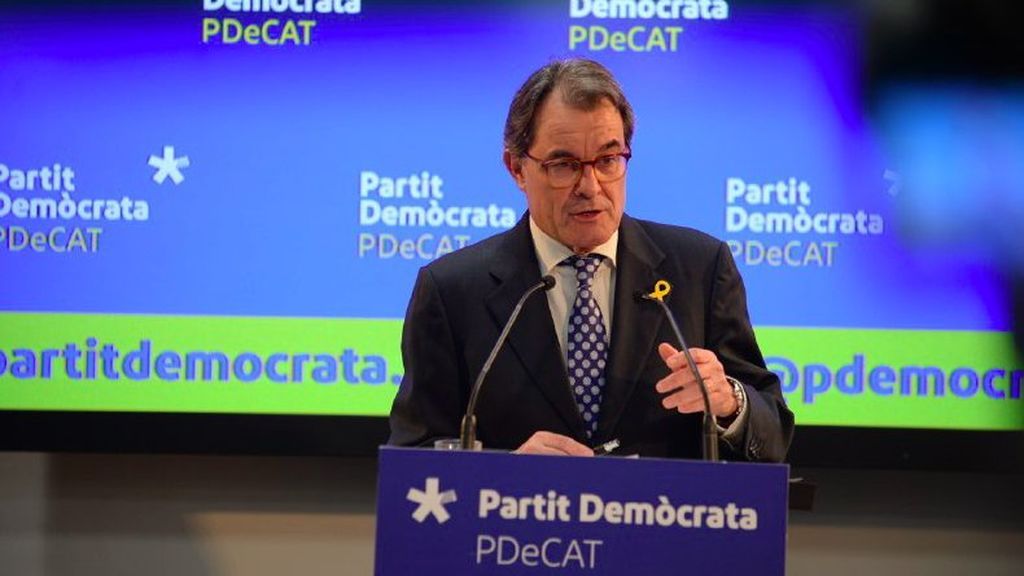 Mas dimite como presidente del PDeCAT dos años después de dar paso a Puigdemont