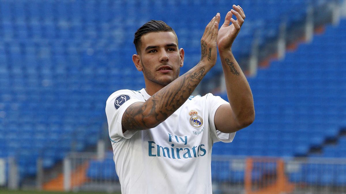 Theo presume de su fichaje por el Real Madrid y sus 'haters' no tienen piedad