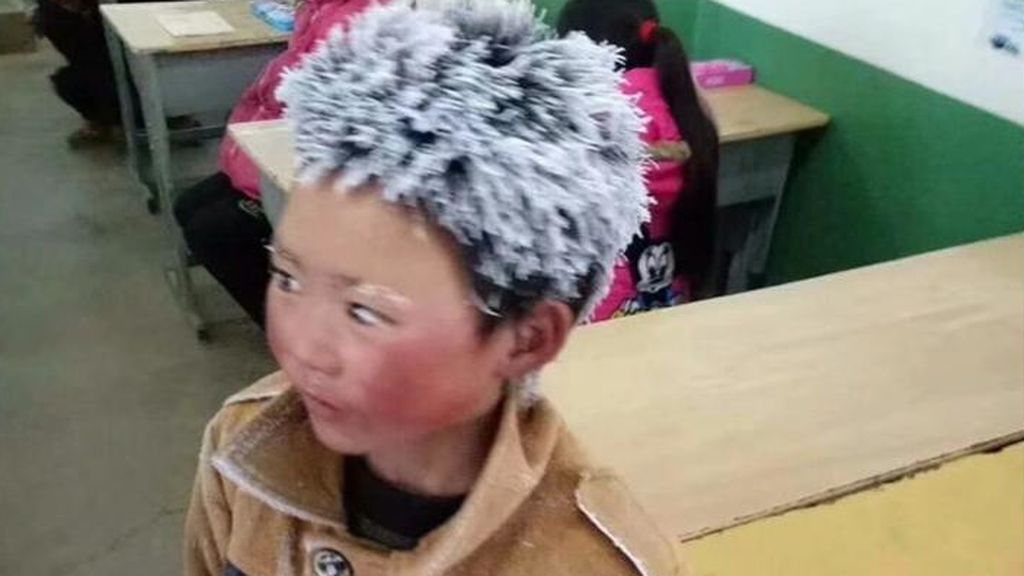 La emocionante historia del niño chino que llegaba cada día al cole "congelado"