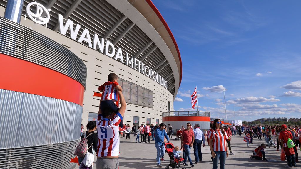 El ultra del Atlético que agredió a un vigilante en el Metropolitano se enfrenta a 60.000 euros de multa El ultra del Atlético que agredió a un vigilante en el Metropolitano se enfrenta a 60.000 euros de multa