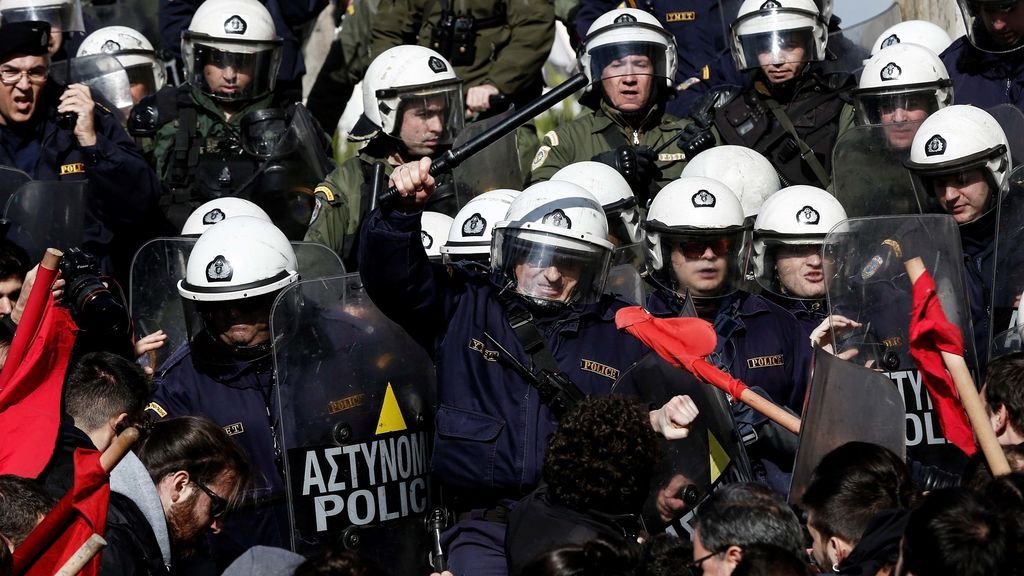 Jornada de protestas y disturbios en Grecia