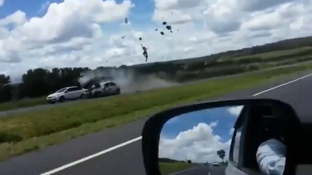 Brutal accidente mortal de un motorista ebrio en Brasil