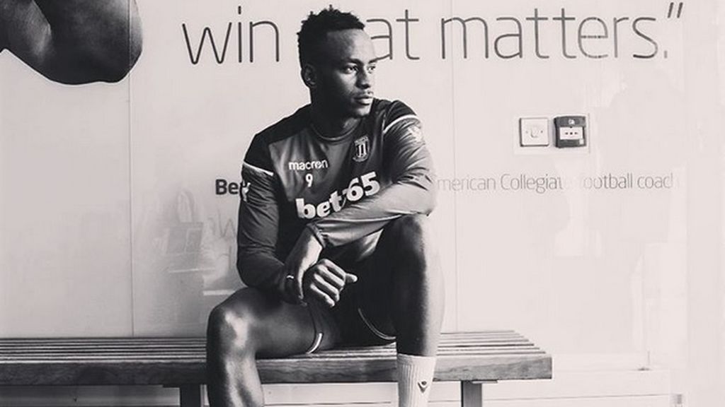 El ridículo más viral: Berahino llega al estadio…. 24 horas antes de su partido frente al United