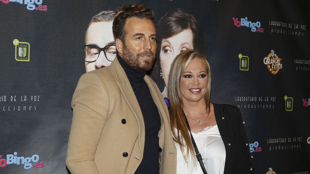 ¡Ellos no podían faltar! Raúl Prieto posa junto a Belén Esteban