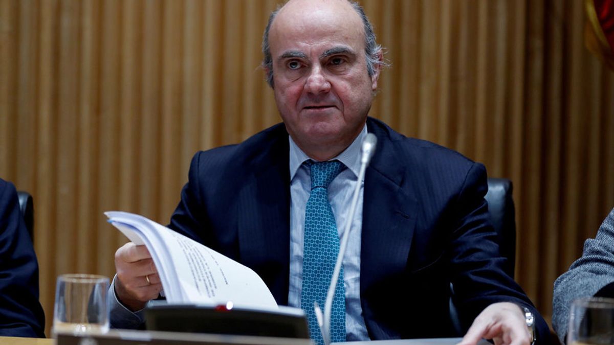 Guindos defiende que actuar de forma "integral" sobre la banca evitó el rescate total de España