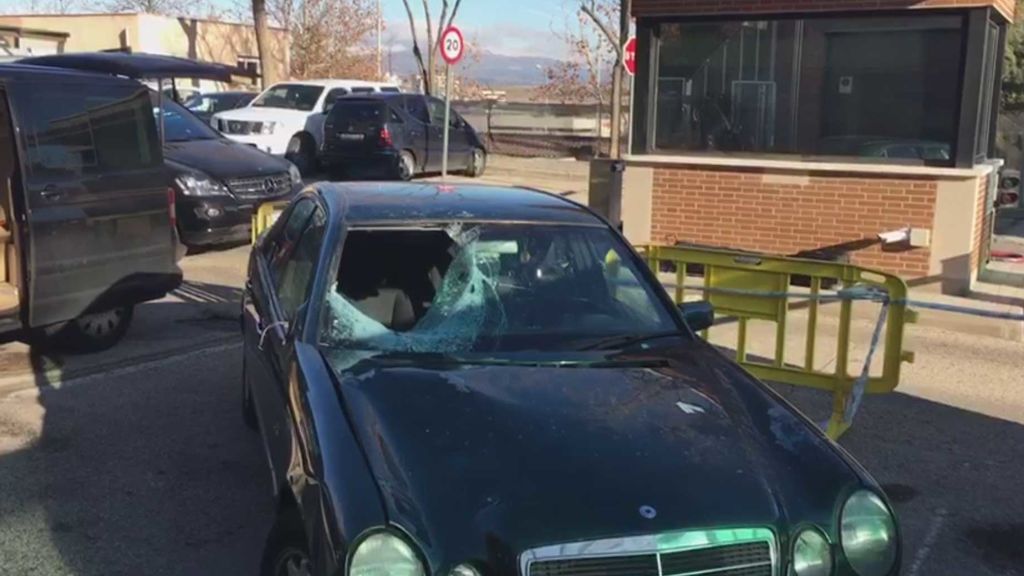 Las imágenes del coche con el que atropellaron mortalmente a una joven en Madrid