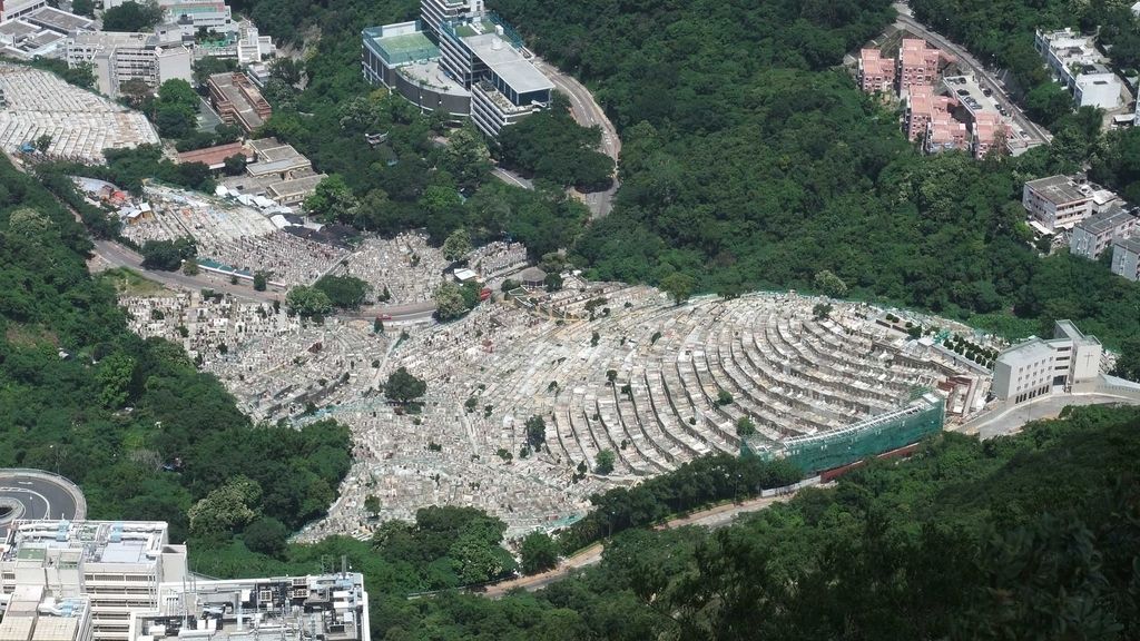 El concurrido cementerio de Hong Kong