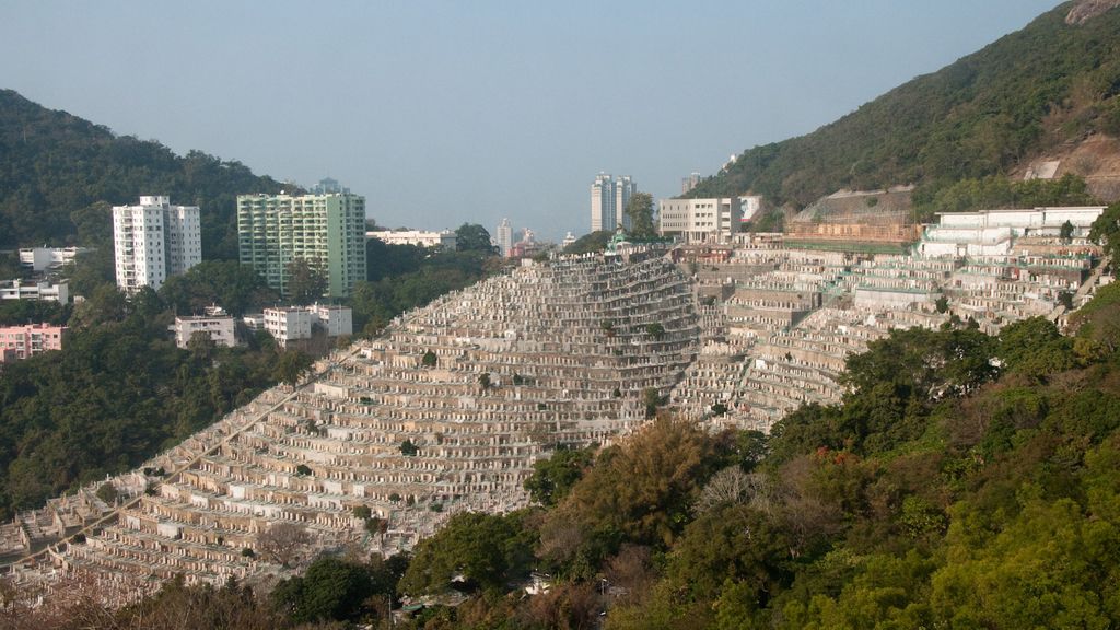 El concurrido cementerio de Hong Kong