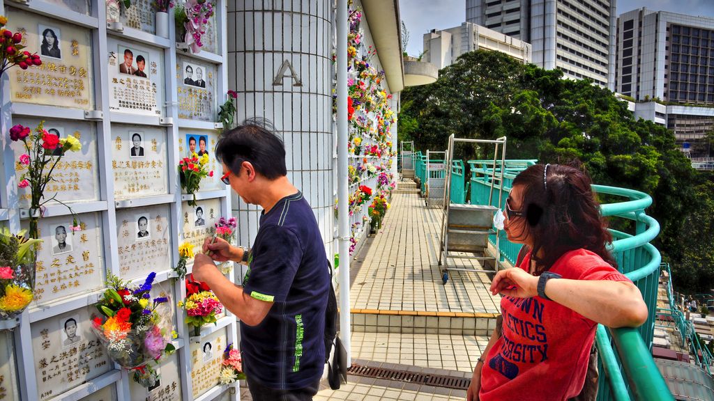 El concurrido cementerio de Hong Kong