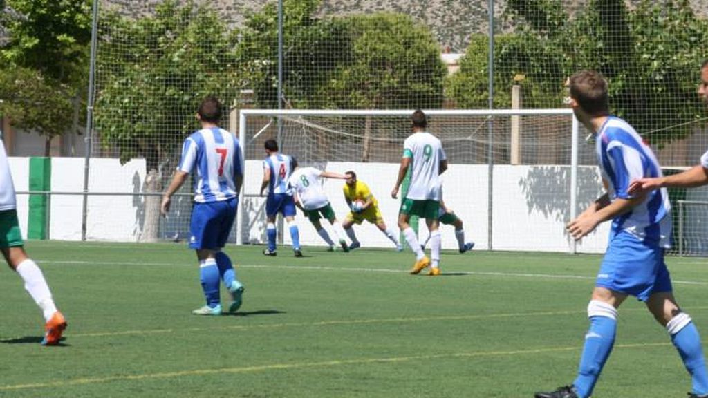 La ejemplar sanción de 80 partidos a un juvenil alicantino que mandó a un árbitro al Hospital de un puñetazo