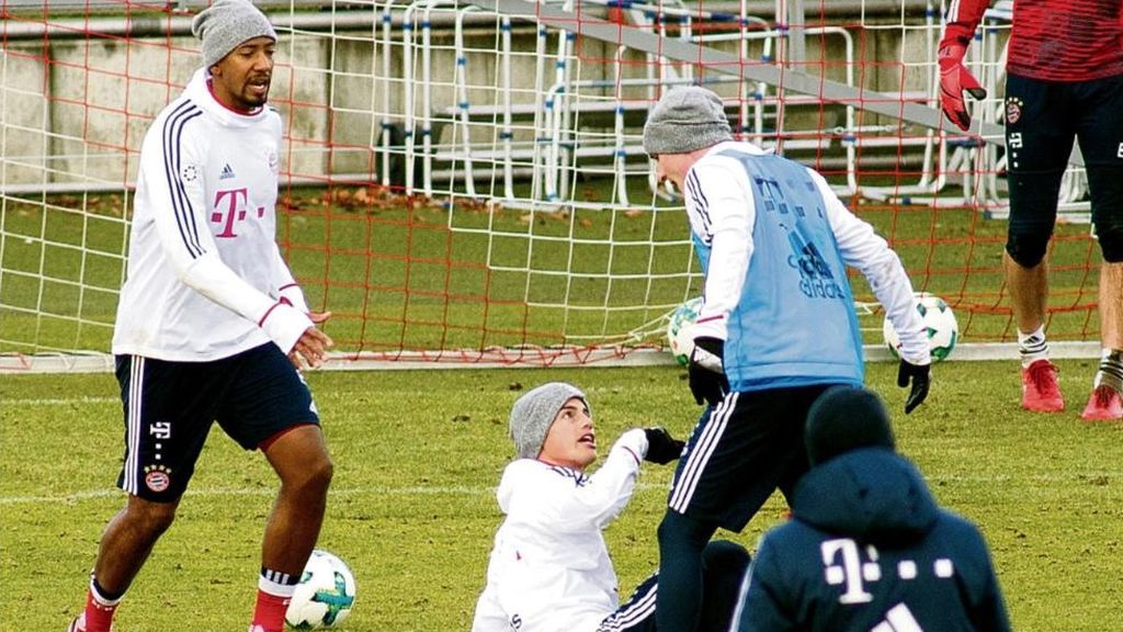 James se pelea con un compañero en el entrenamiento del Bayern de Múnich