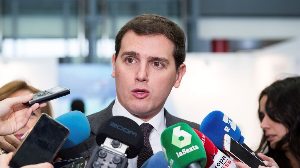 Rivera insta a Rajoy a que entone el “mea culpa” y pida perdón por la corrupción en el PP