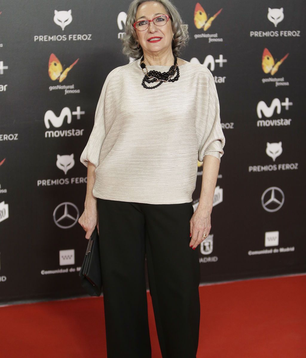 La actriz Luisa Gavasa, de las únicas en posar con pantalón