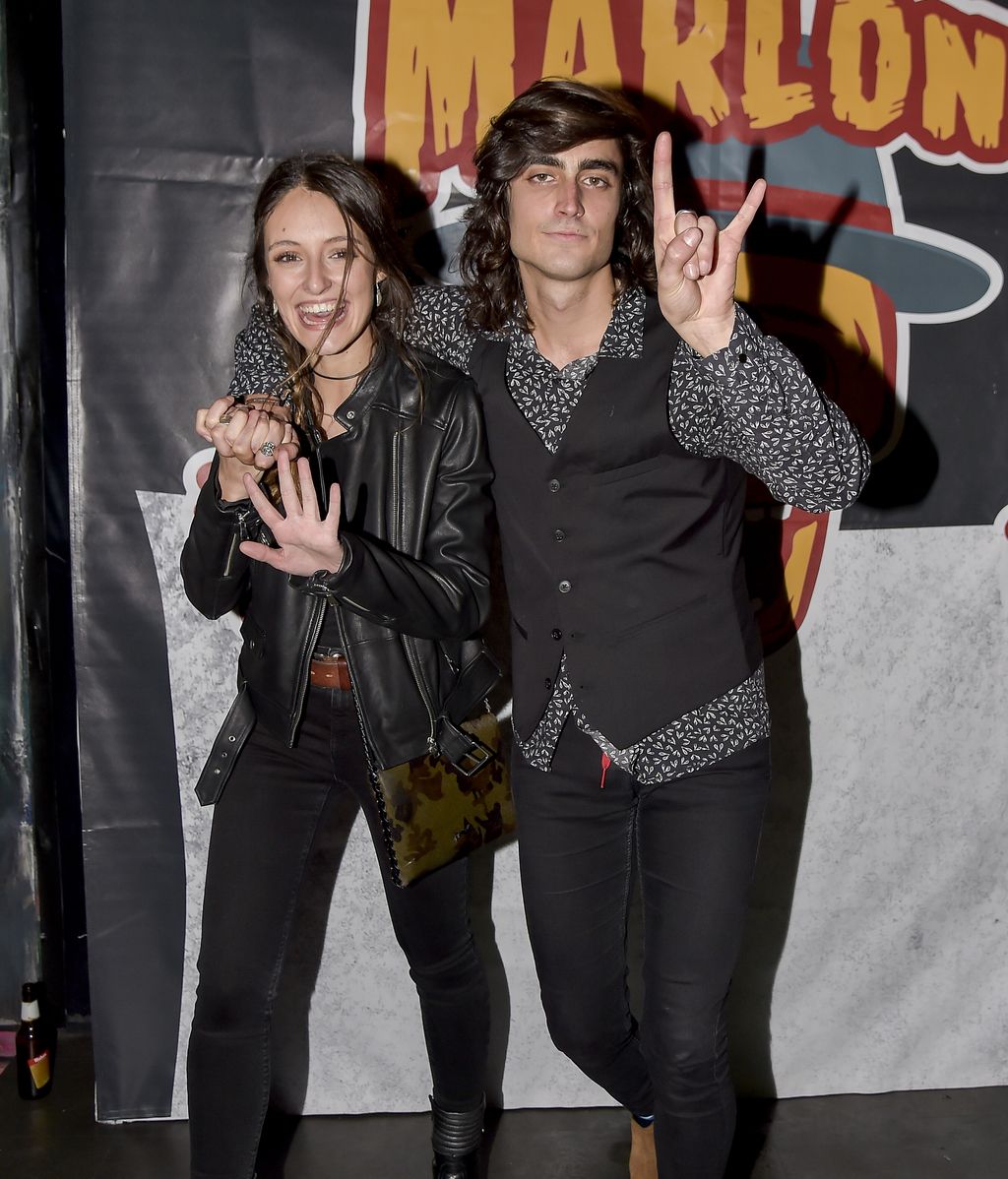 Andrea Molina posó con su chico Juan Fernández, guitarrista de la banda