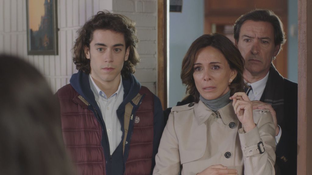 Imágenes del primer capítulo de 'La verdad'.