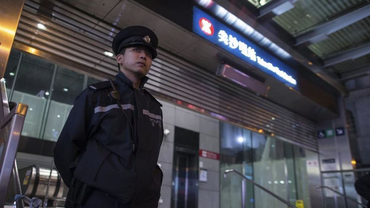 Desalojan a 1.300 personas en Hong Kong para desactivar una bomba