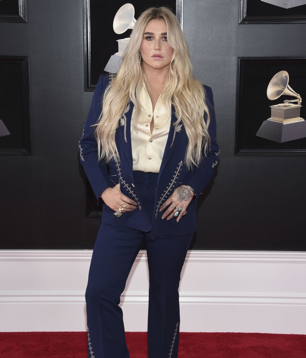 La alfombra roja de los Grammy foto a foto