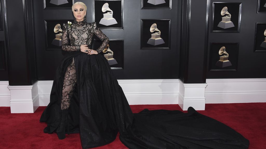La alfombra roja de los Grammy foto a foto