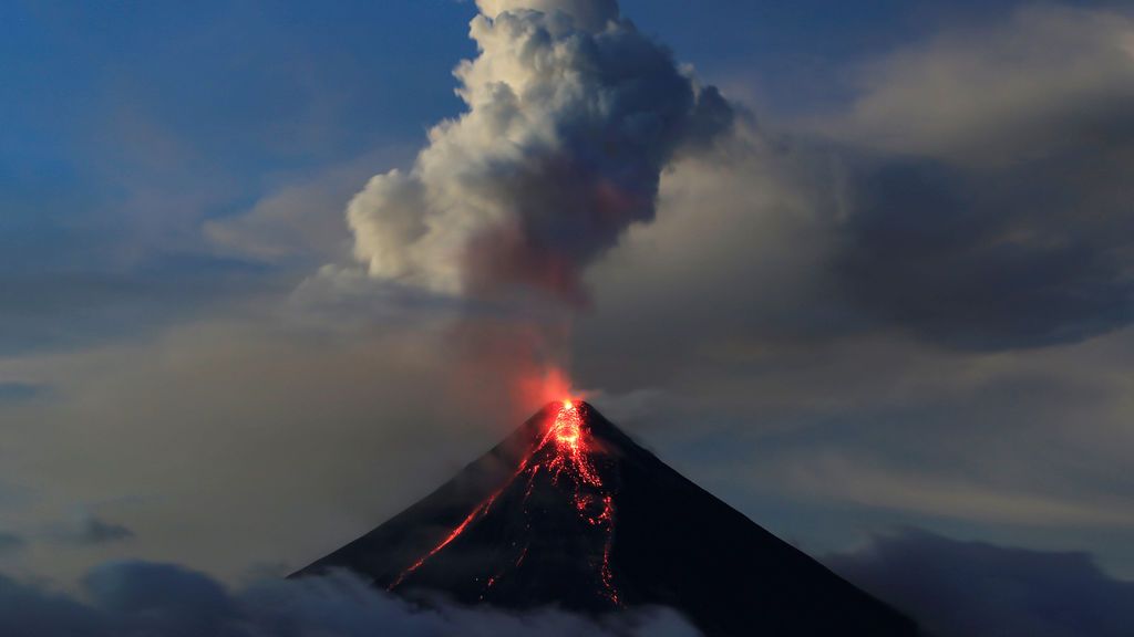 El volcán Mayón en Filipinas, una pesadilla para miles de personas tras una semana en erupción