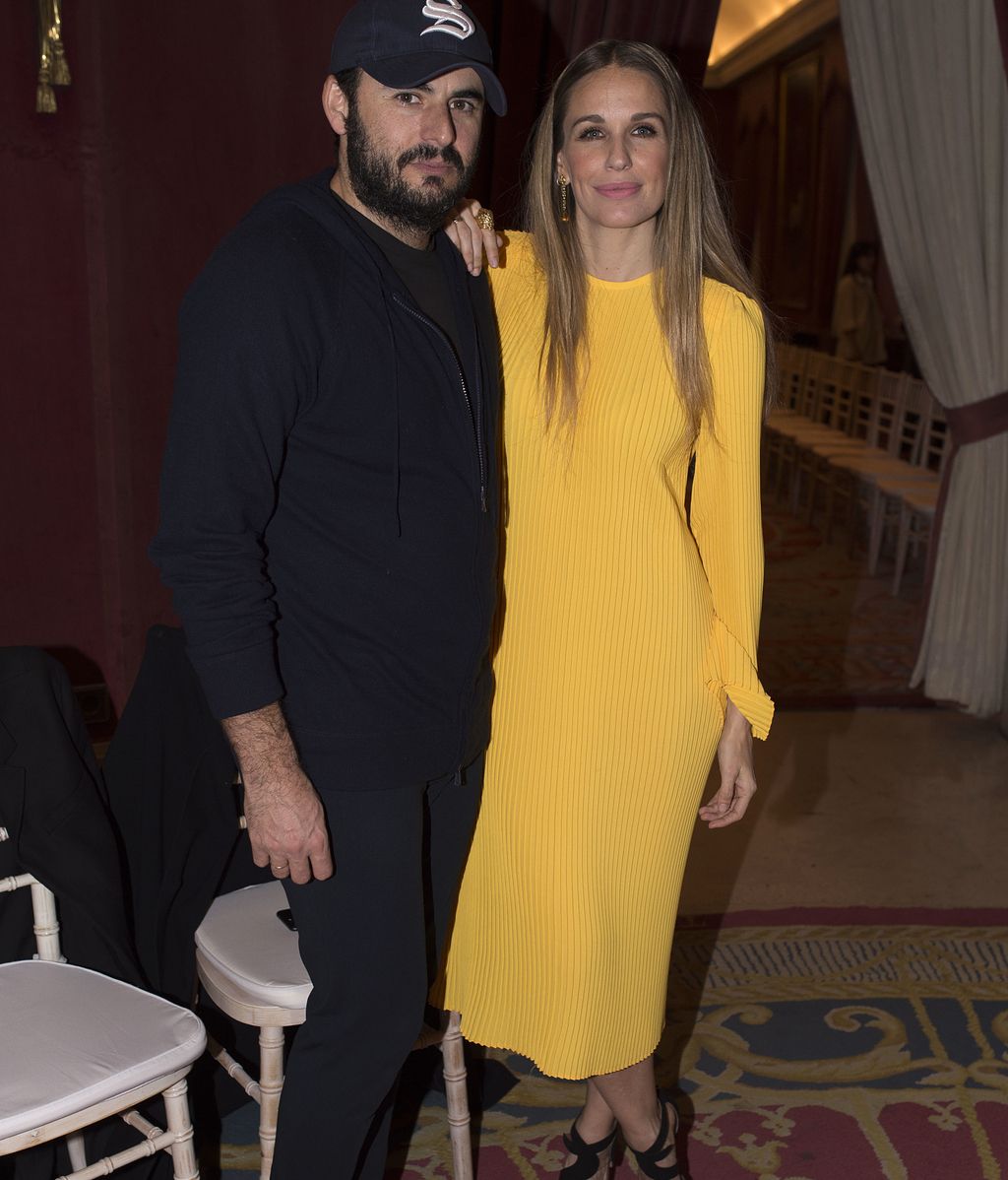 Almodóvar, Paco León, Cifuentes... Reunión de vips en el desfile de Palomo Spain en la FWM