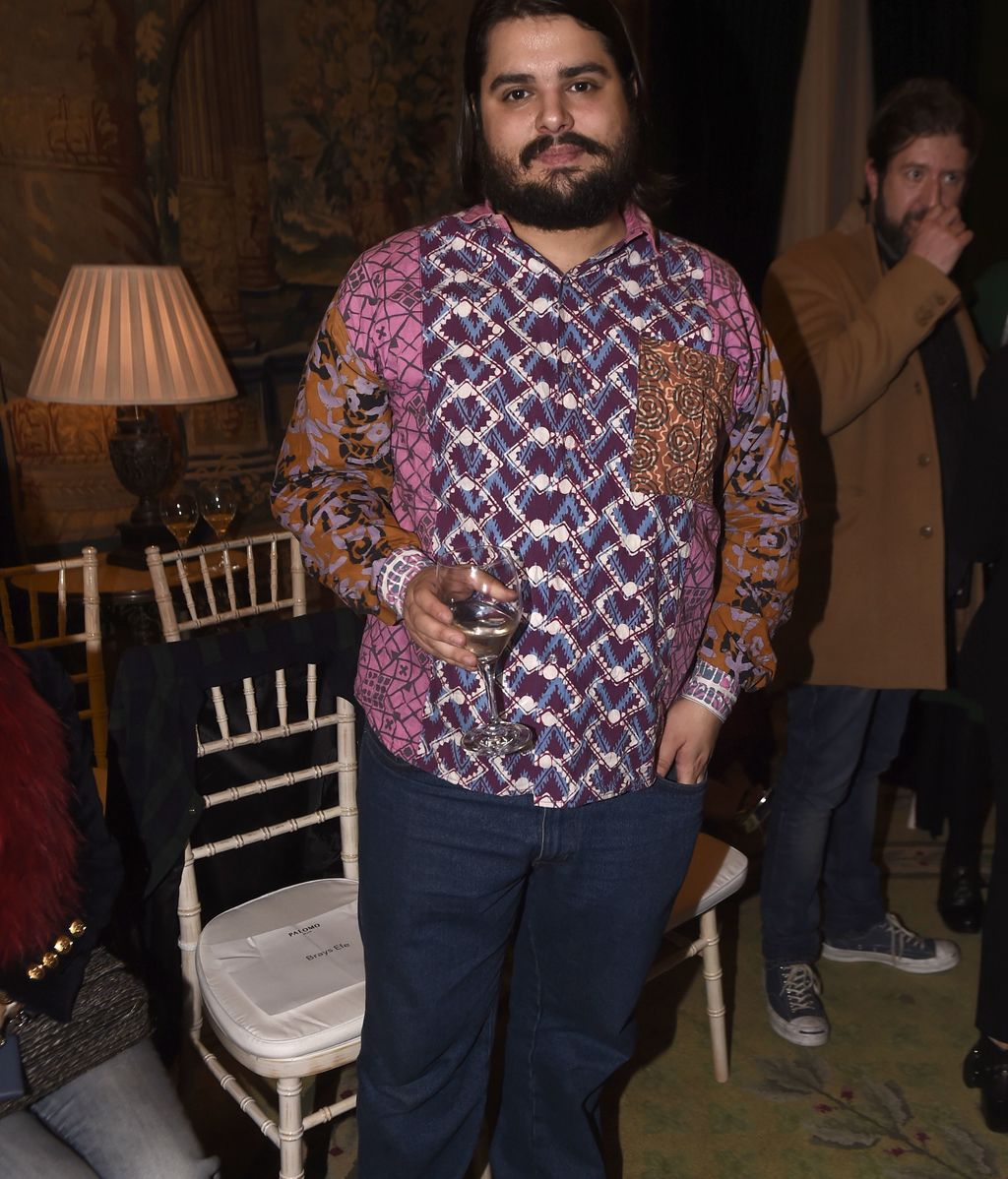 Almodóvar, Paco León, Cifuentes... Reunión de vips en el desfile de Palomo Spain en la FWM