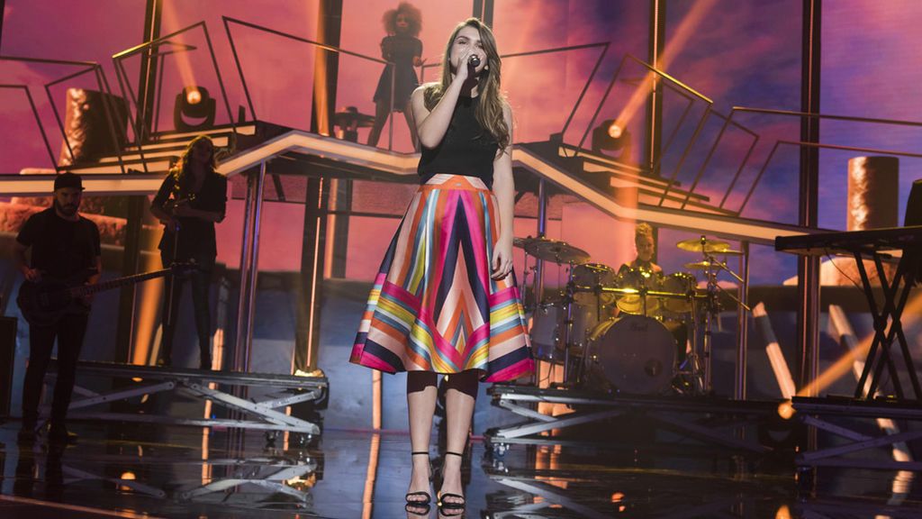 Amaia interpretando 'Al cantar'.