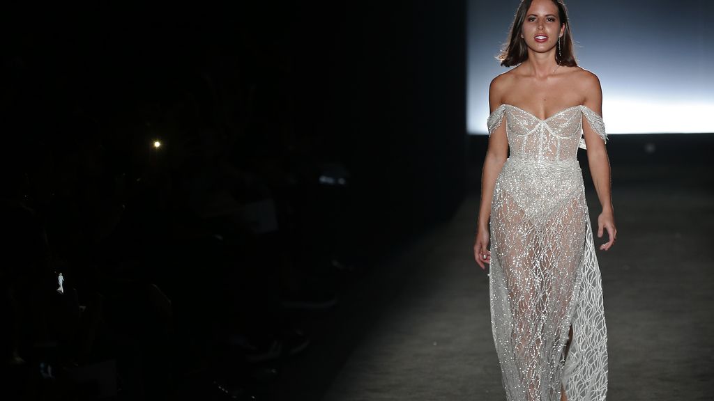 Dulceida, Escanes, Lucía Rivera... El desfile de influencers, modelos por un día, foto a foto