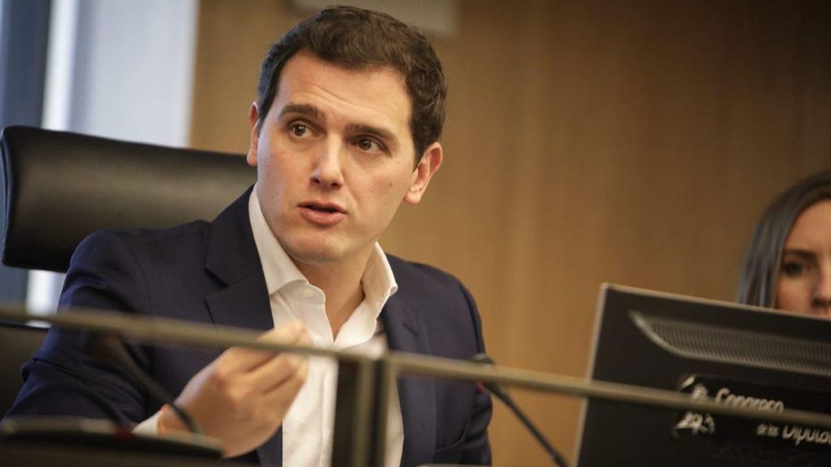 Rivera: "Se ha acabado el tiempo de Puigdemont, de la burla a la ley y de intentar romper España"