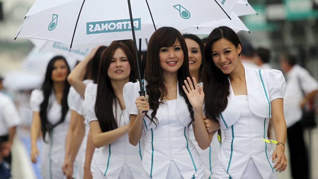 La F1 prescinde de las azafatas porque están "en desacuerdo con las normas sociales actuales" La F1 prescinde de las azafatas porque están "en desacuerdo con las normas sociales actuales"