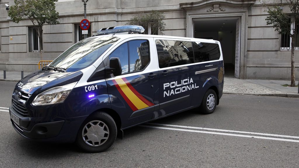 Detienen a un profesor por abusar sexualmente de al menos 15 alumnas en Palma