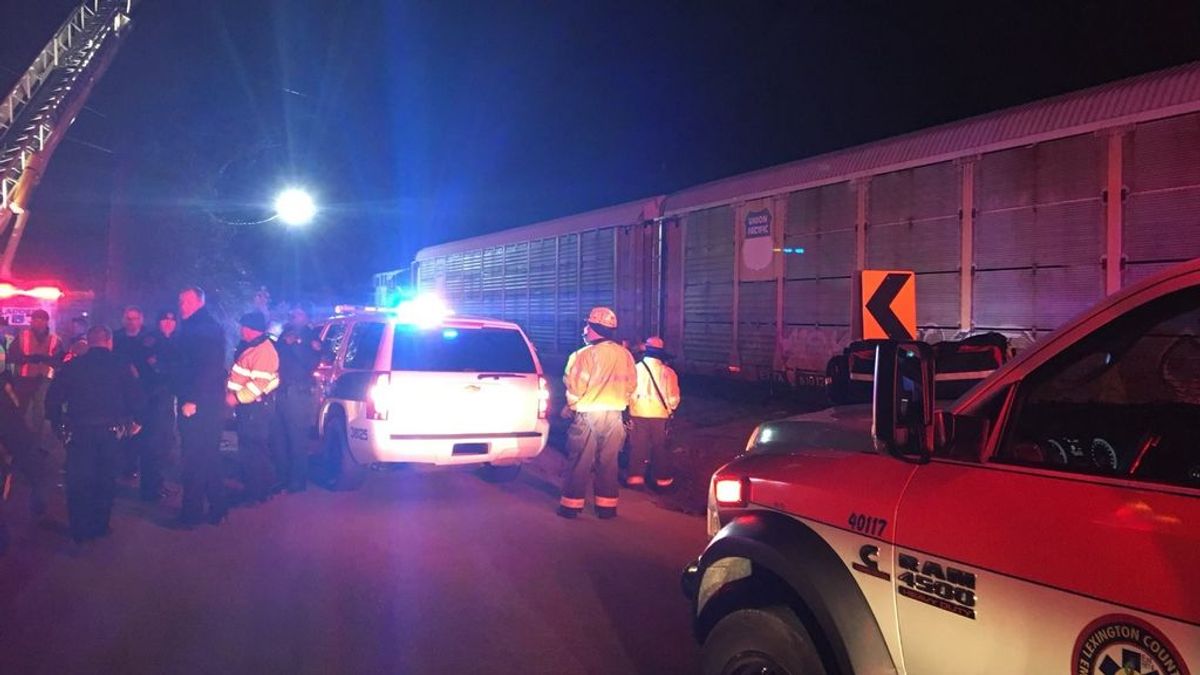 Dos muertos y más de 50 heridos en un choque de trenes en Carolina del Sur