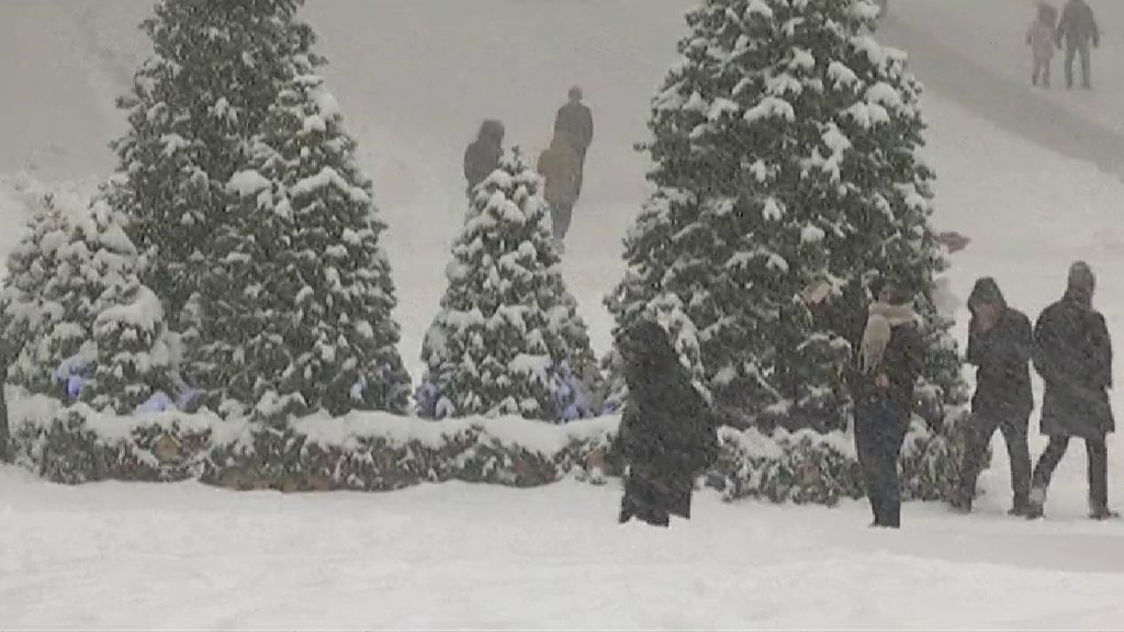 La peor tormenta de nieve en 60 años en Moscú