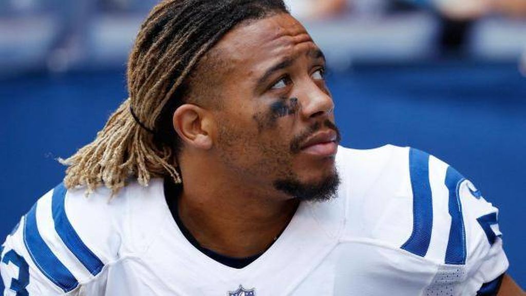 Fallece Edwin Jackson, jugador de los Colts de Indianápolis, tras ser atropellado por un conductor ebrio horas antes de la Superbowl