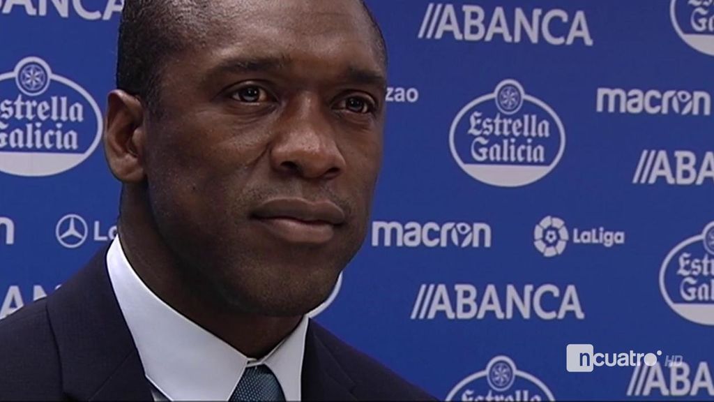 Seedorf se acuerda de Zidane en su presentación como nuevo entrenador del Deportivo