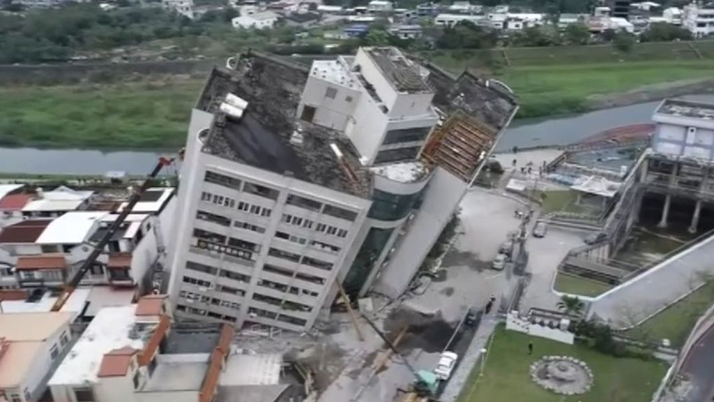 Al menos siete fallecidos por el terremoto de Taiwán